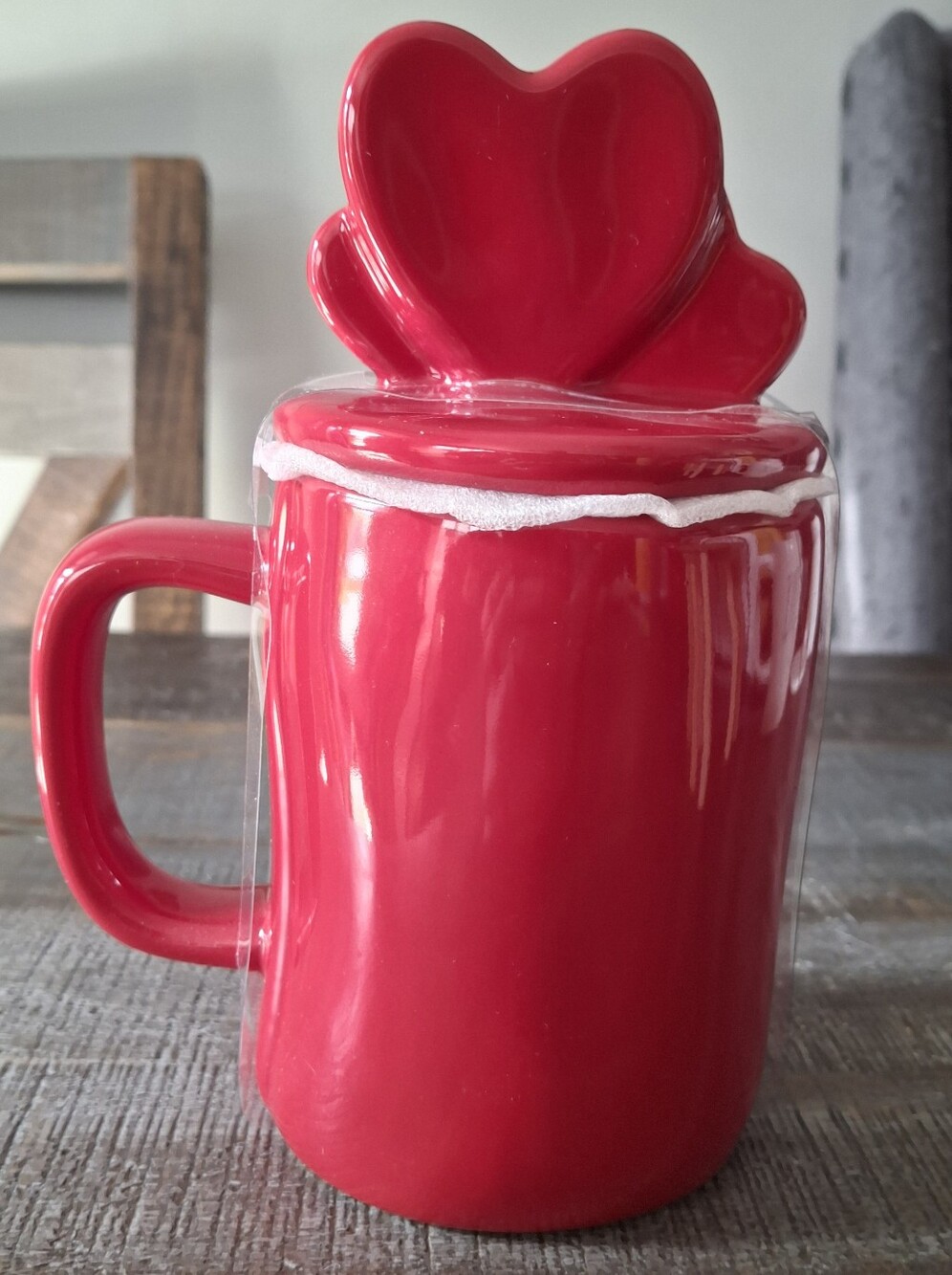 NWT Rae Dunn Red "Love Wins" Heart Topper Mug - Picture 2 of 3